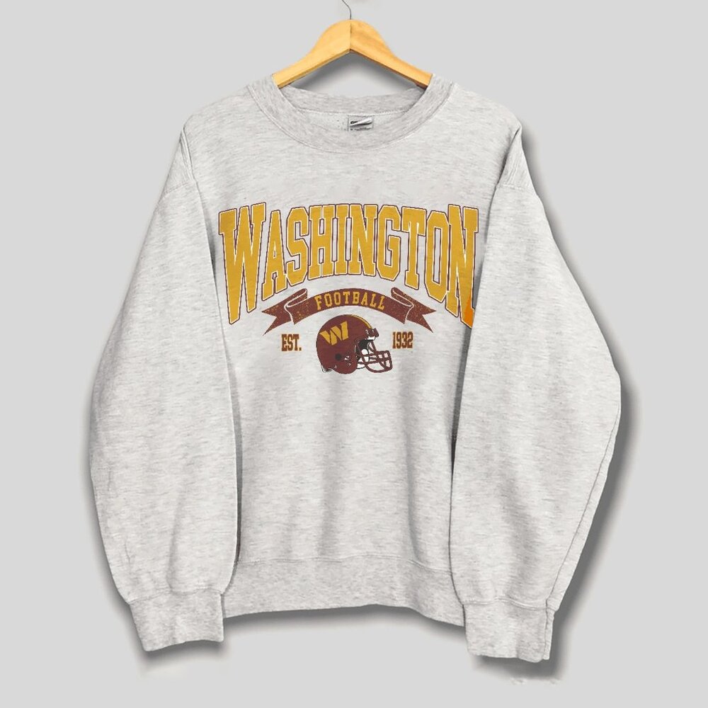 Vintage Washington Commanders Football Sweatshirt Retro NFL Commanders Shirt tee